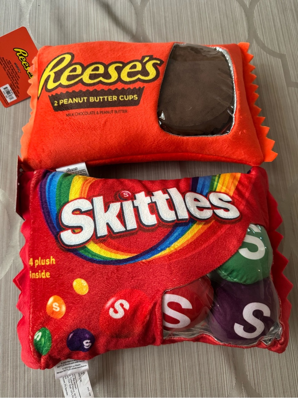 NWT Reese's & Skittles Plush Candy Pillows - Individual Plushes inside Zipper